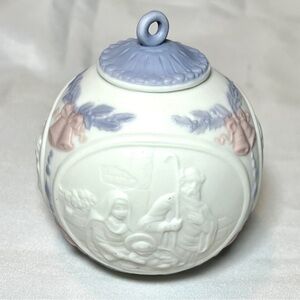 Lladro Porcelain Christmas Ornament 1991 Ltd Edition Holiday Handmade in Spain